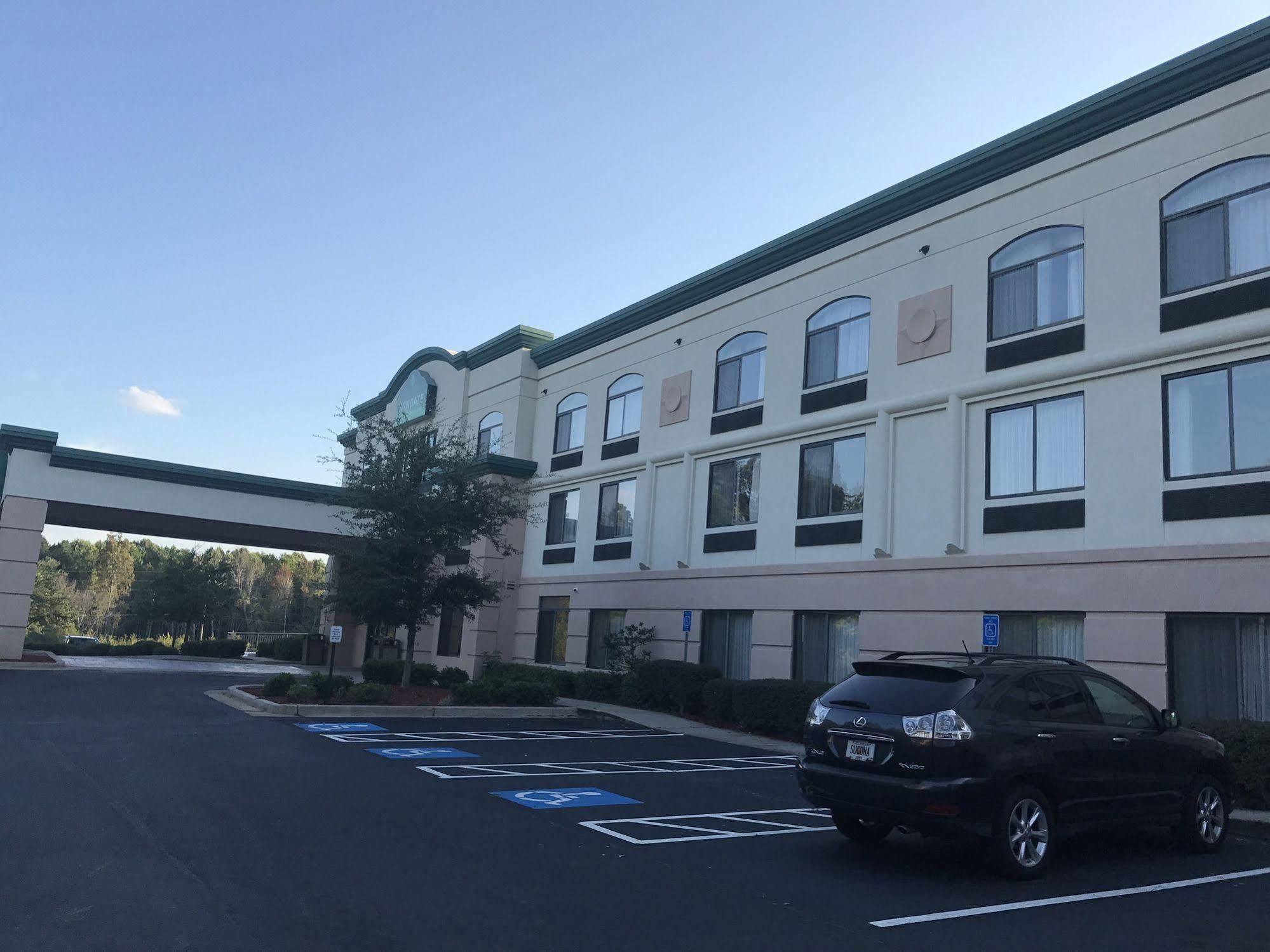 Wingate By Wyndham Augusta Fort Eisenhower Exterior foto
